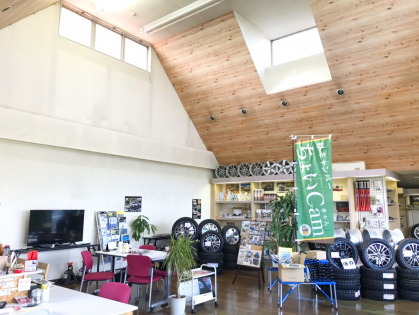 長野県のキャンピングカー販売 IZホールディングス