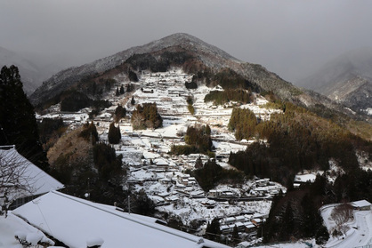 軽キャンピングカーちょいCamで見に行った祖谷の雪景色
