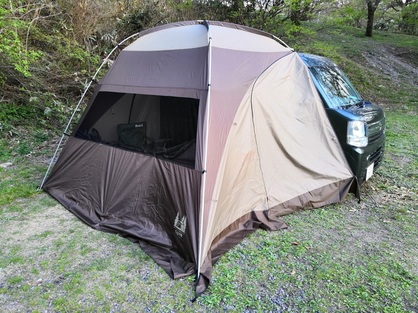 軽キャンピングカーちょいCamとカーサイドシェルター